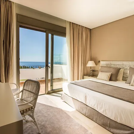 Direct Transfer Gold Beach, 3 Bdr Suite, Sea Views *