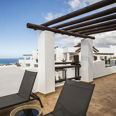 Direct Transfer Gold Beach, 3 Bdr Suite, Sea Views *