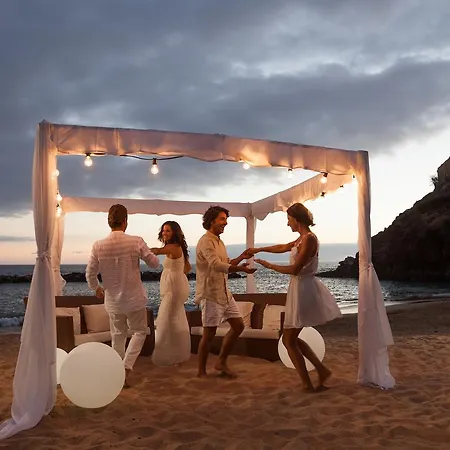 アパート Direct Transfer Gold Beach, 3 Bdr Suite, Sea Views ギア・デ・イソラ