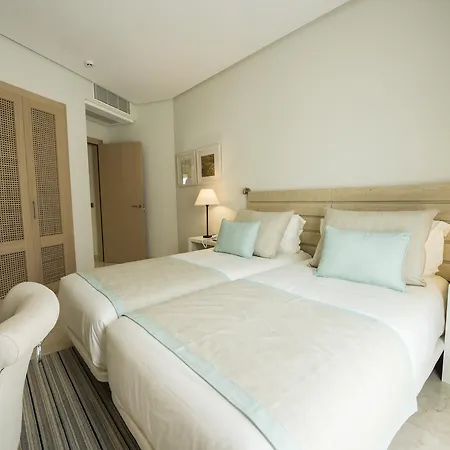 Direct Transfer Gold Beach, 3 Bdr Suite, Sea Views アパート ギア・デ・イソラ
