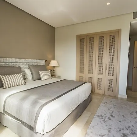 Lejlighed Direct Transfer Gold Beach, 3 Bdr Suite, Sea Views